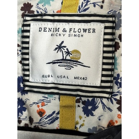 Denim & Flower Shirt Mens Size Large Blue Palm Tree Button Up Short Sleeve - Picture 10 of 11